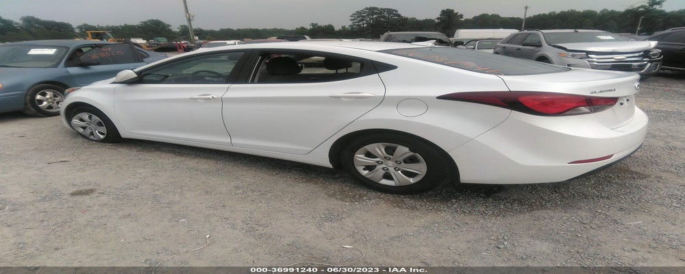 5NPDH4AE7GH720100 2016 HYUNDAI ELANTRA photo no. 3