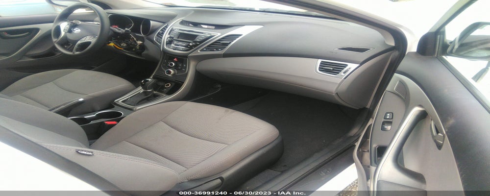 5NPDH4AE7GH720100 2016 HYUNDAI ELANTRA photo no. 5