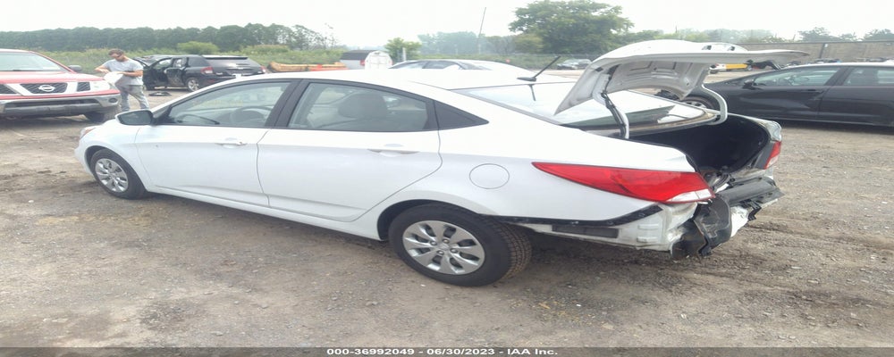 KMHCT4AE1HU365809 2017 HYUNDAI ACCENT photo no. 3