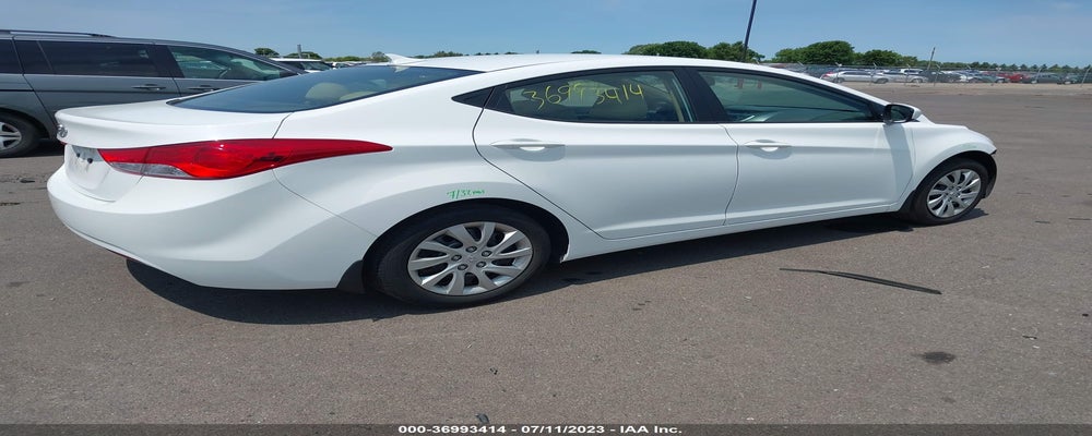 5NPDH4AE1DH156584 2013 HYUNDAI ELANTRA photo no. 4