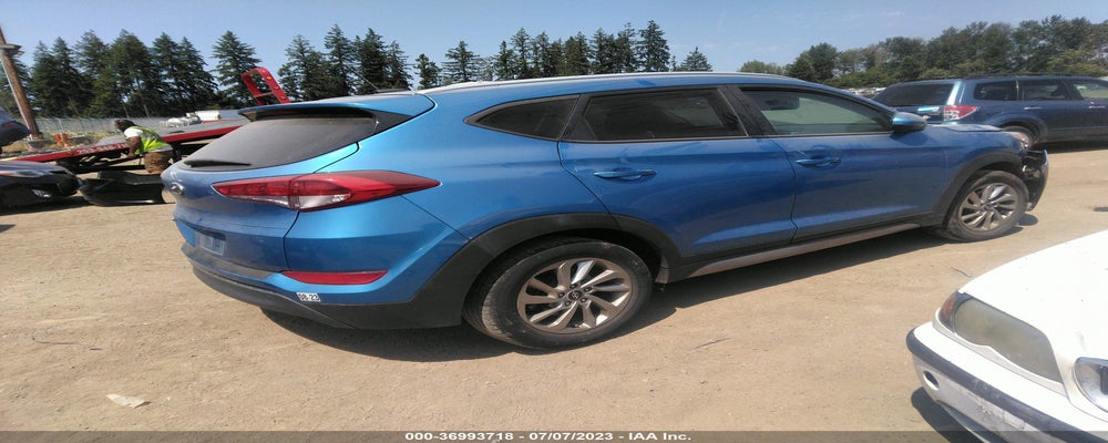 KM8J33A42HU330012 2017 HYUNDAI TUCSON photo no. 4