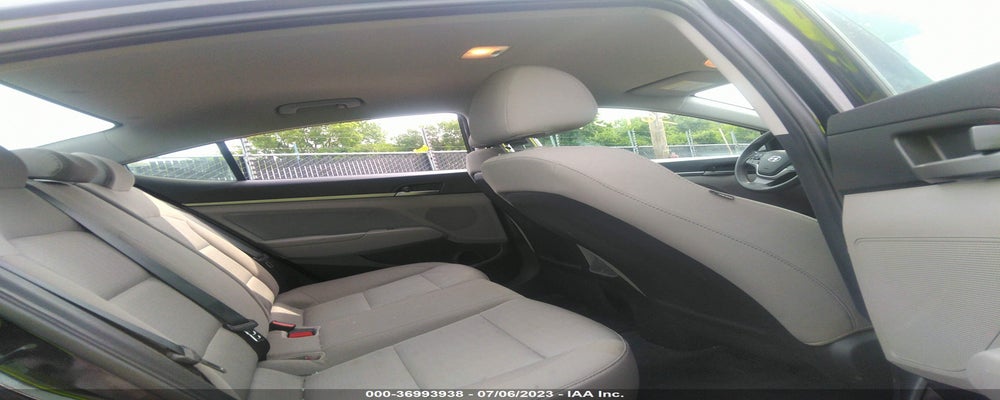5NPD84LF1HH122950 2017 HYUNDAI ELANTRA photo no. 8