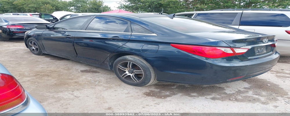 5NPEB4AC4BH023321 2011 HYUNDAI SONATA photo no. 3