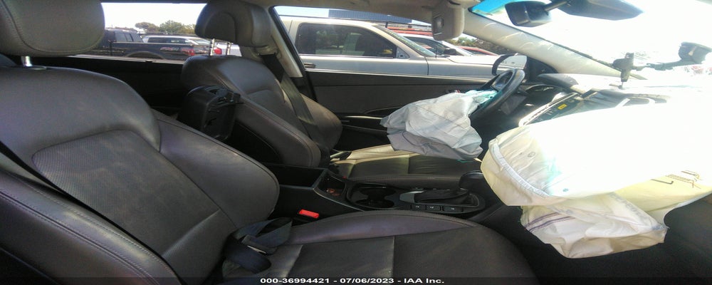 KM8SR4HF1HU233366 2017 HYUNDAI SANTA FE photo no. 5