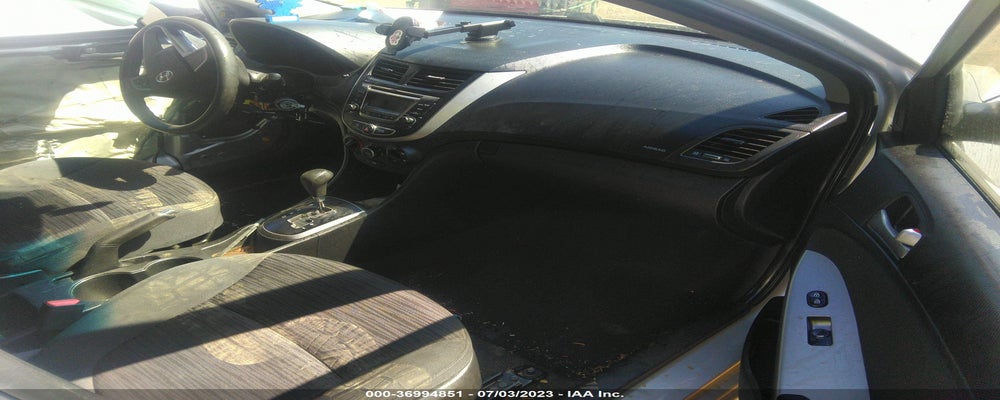 KMHCT5AE9GU255224 2016 HYUNDAI ACCENT photo no. 5