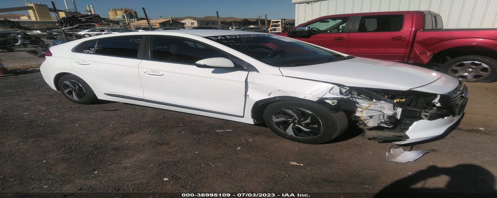 KMHC75LC4HU033918 2017 HYUNDAI IONIQ HYBRID photo no. 6