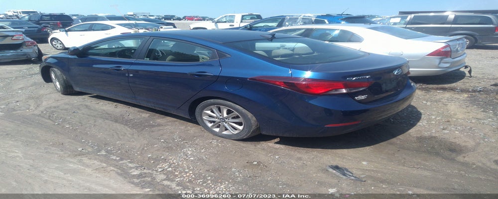 5NPDH4AE8FH638357 2015 HYUNDAI ELANTRA photo no. 3