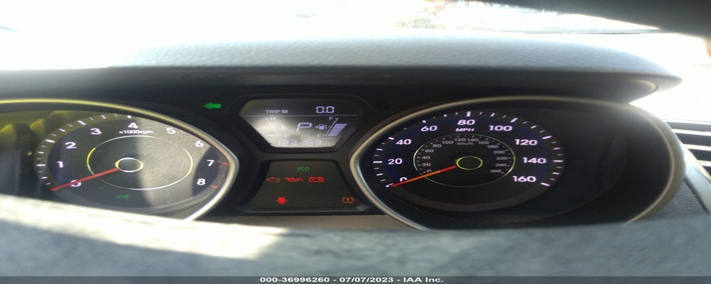 5NPDH4AE8FH638357 2015 HYUNDAI ELANTRA photo no. 7