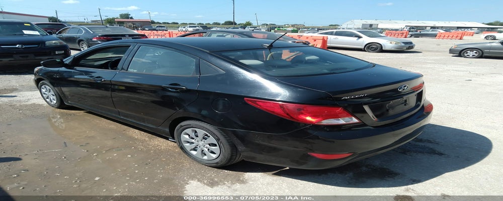 KMHCT4AE6HU390320 2017 HYUNDAI ACCENT photo no. 3