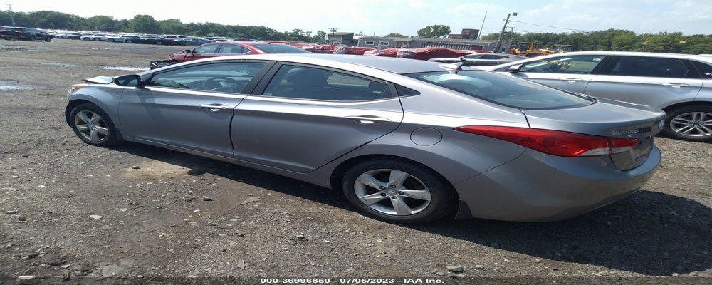KMHDH4AE9DU765763 2013 HYUNDAI ELANTRA photo no. 3