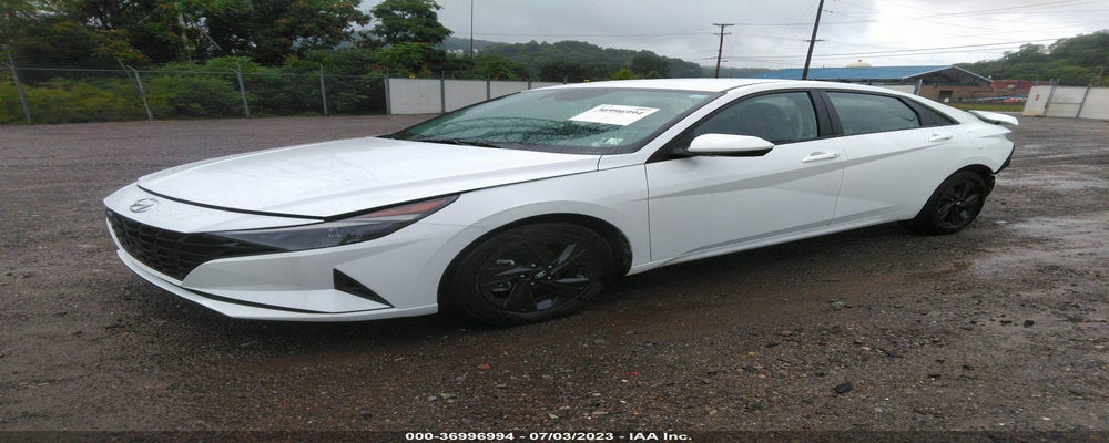 5NPLM4AG9NH074564 2022 HYUNDAI ELANTRA photo no. 2