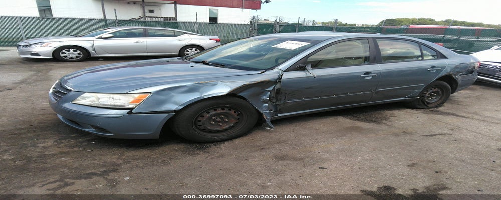 5NPET4AC4AH654369 2010 HYUNDAI SONATA photo no. 2