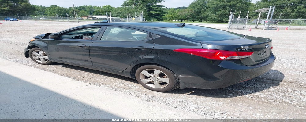5NPDH4AE6DH397895 2013 HYUNDAI ELANTRA photo no. 3