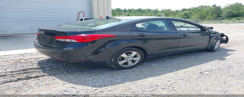 5NPDH4AE6DH397895 2013 HYUNDAI ELANTRA photo no. 4
