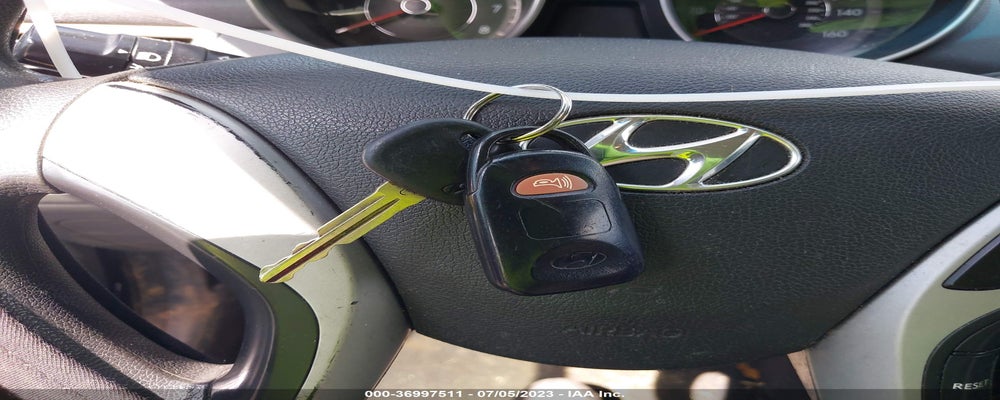 5NPDH4AE3CH123861 2012 HYUNDAI ELANTRA photo no. 11