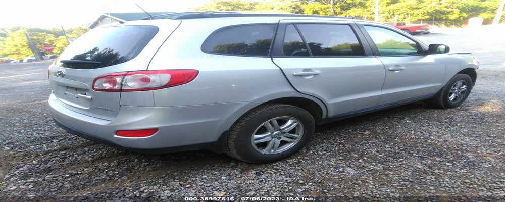 5XYZG3AB5BG084480 2011 HYUNDAI SANTA FE photo no. 4