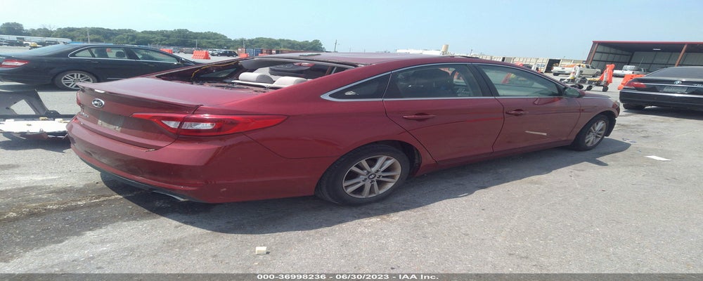 5NPE24AF9FH119395 2015 HYUNDAI SONATA photo no. 4