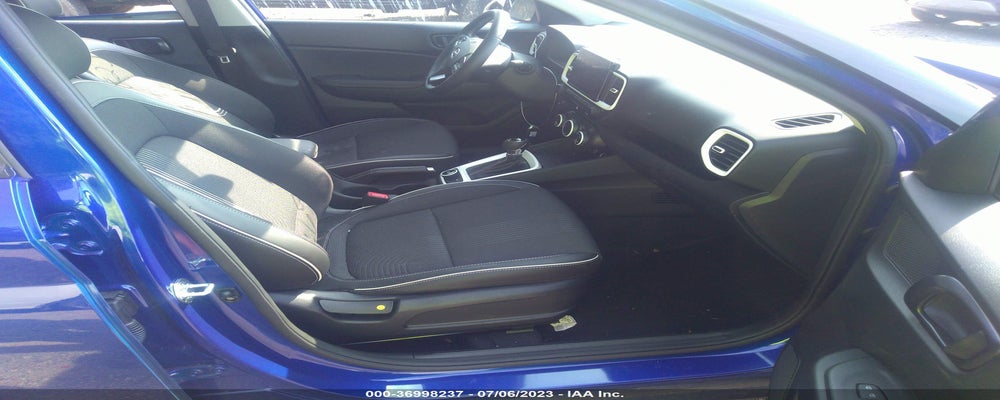 KMHRC8A30PU228665 2023 HYUNDAI VENUE photo no. 5