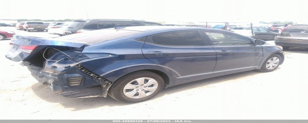 5NPDH4AE9GH731969 2016 HYUNDAI ELANTRA photo no. 4