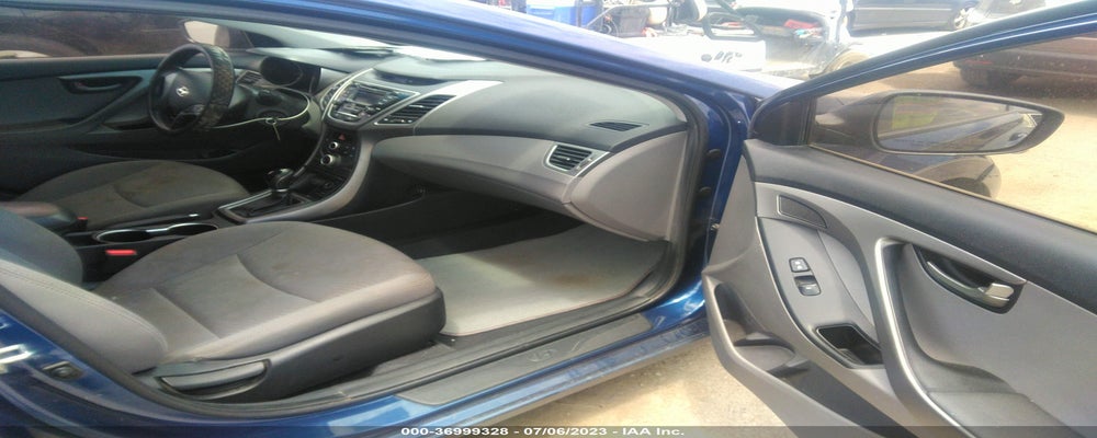 5NPDH4AE9GH731969 2016 HYUNDAI ELANTRA photo no. 5