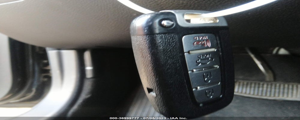KMHGC4DE2BU123793 2011 HYUNDAI GENESIS photo no. 11