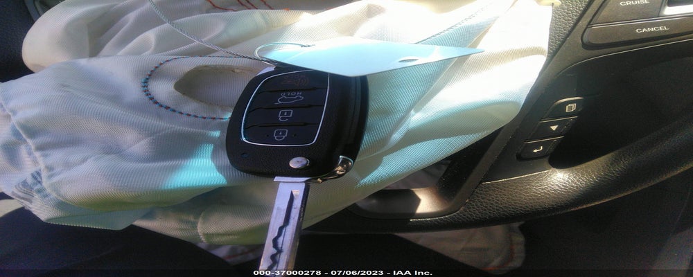 5NMZT3LB7JH091136 2018 HYUNDAI SANTA FE SPORT photo no. 11