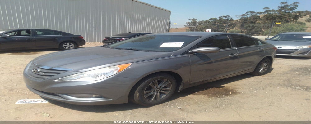 5NPEB4AC1DH730198 2013 HYUNDAI SONATA photo no. 2