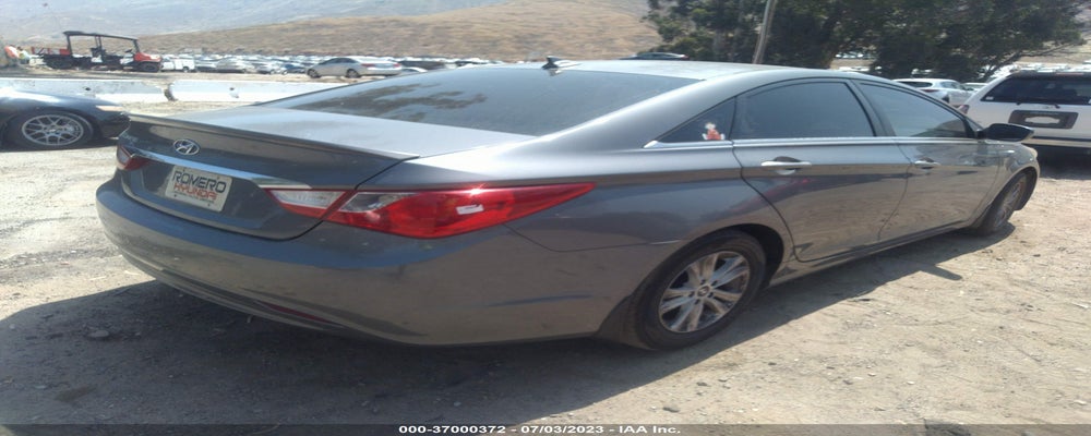 5NPEB4AC1DH730198 2013 HYUNDAI SONATA photo no. 4
