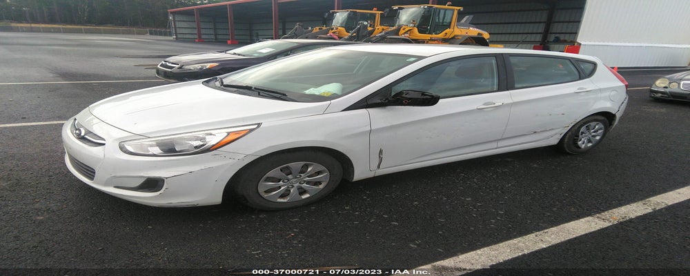 KMHCT5AE1HU362558 2017 HYUNDAI ACCENT photo no. 2