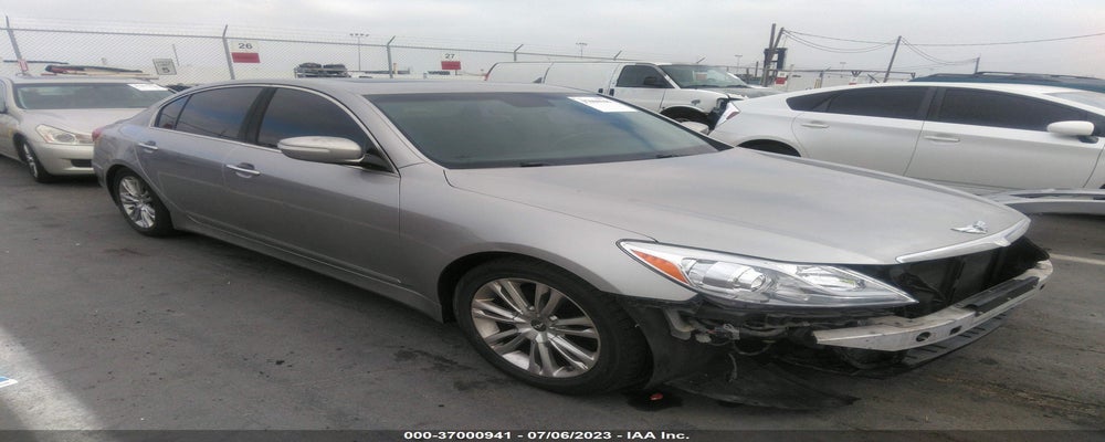 KMHGC4DD5CU154643 2012 HYUNDAI GENESIS photo no. 9