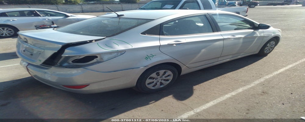 KMHCT4AE8FU820216 2015 HYUNDAI ACCENT photo no. 4