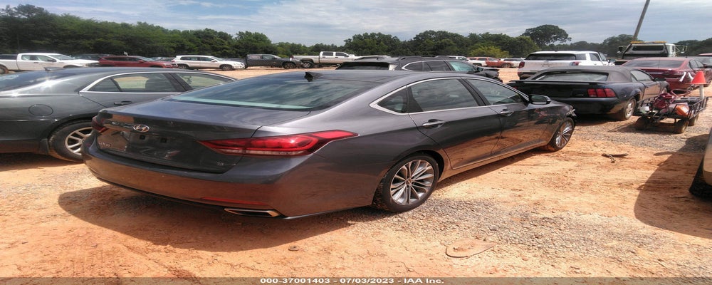 KMHGN4JE9FU096905 2015 HYUNDAI GENESIS photo no. 4