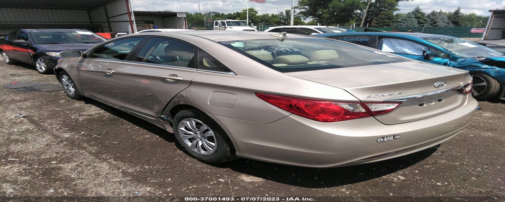 5NPEB4AC1BH061492 2011 HYUNDAI SONATA photo no. 3