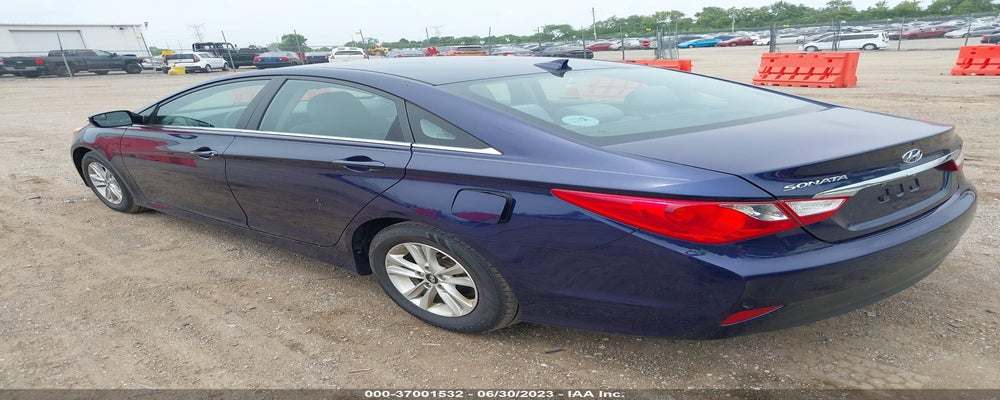 5NPEB4AC0EH879610 2014 HYUNDAI SONATA photo no. 3