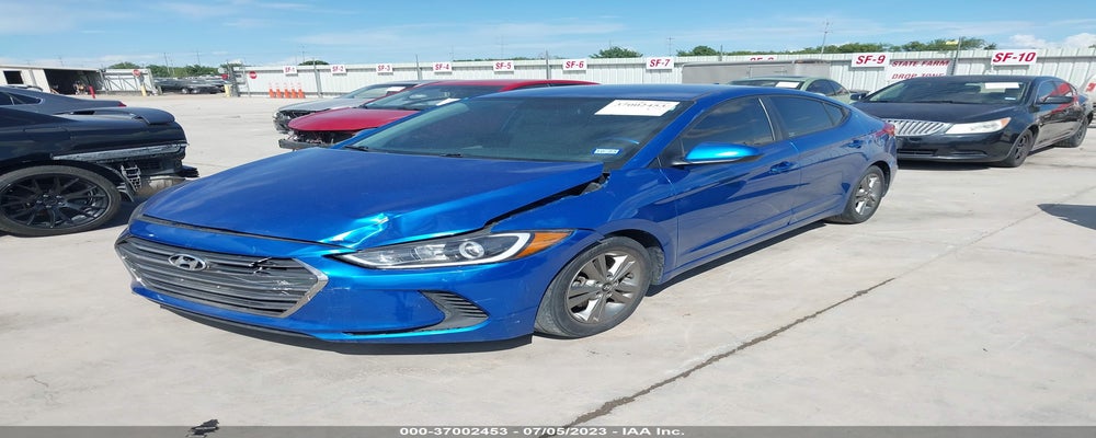 5NPD84LF0JH355885 2018 HYUNDAI ELANTRA photo no. 2