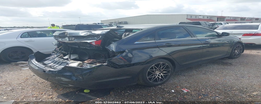5NPEB4AC9CH378549 2012 HYUNDAI SONATA photo no. 4