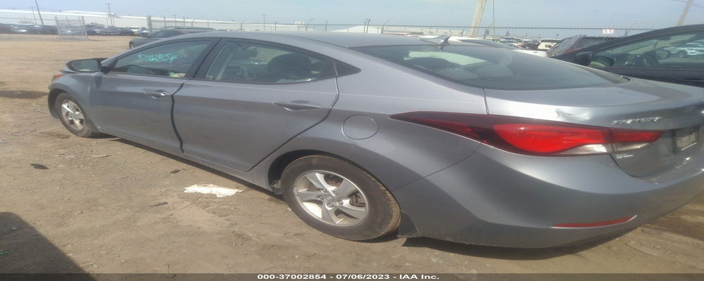 5NPDH4AE9FH624421 2015 HYUNDAI ELANTRA photo no. 3