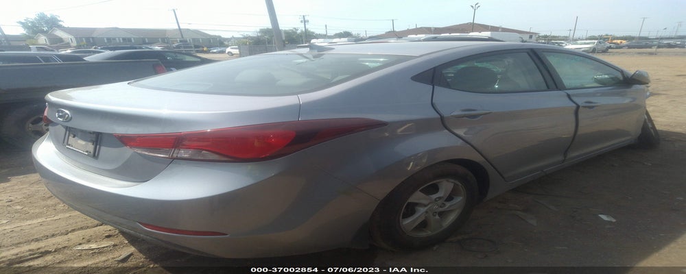 5NPDH4AE9FH624421 2015 HYUNDAI ELANTRA photo no. 4