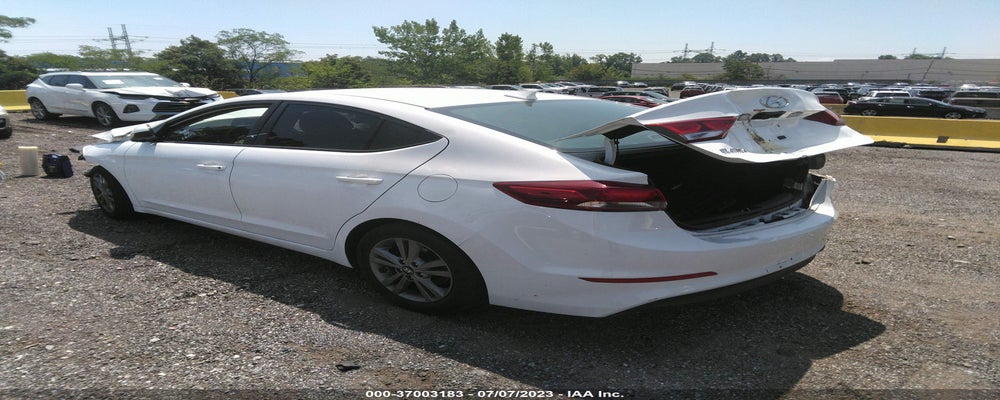 5NPD84LF6JH268315 2018 HYUNDAI ELANTRA photo no. 3