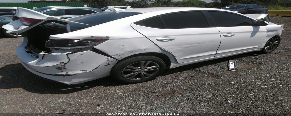 5NPD84LF6JH268315 2018 HYUNDAI ELANTRA photo no. 4