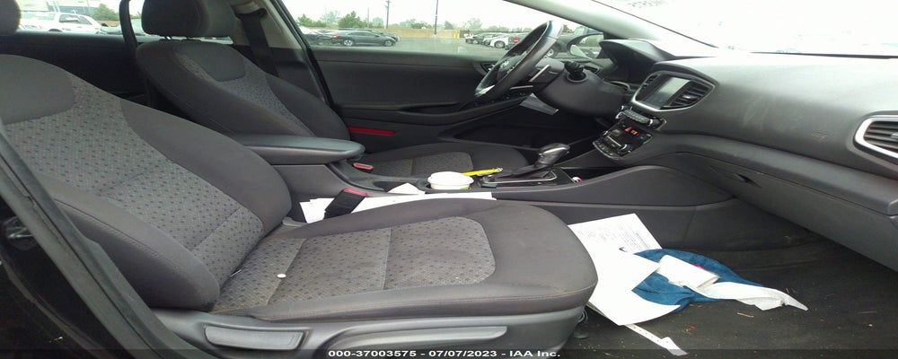 KMHC65LD7JU075629 2018 HYUNDAI IONIQ PLUG-IN HYBRID photo no. 5