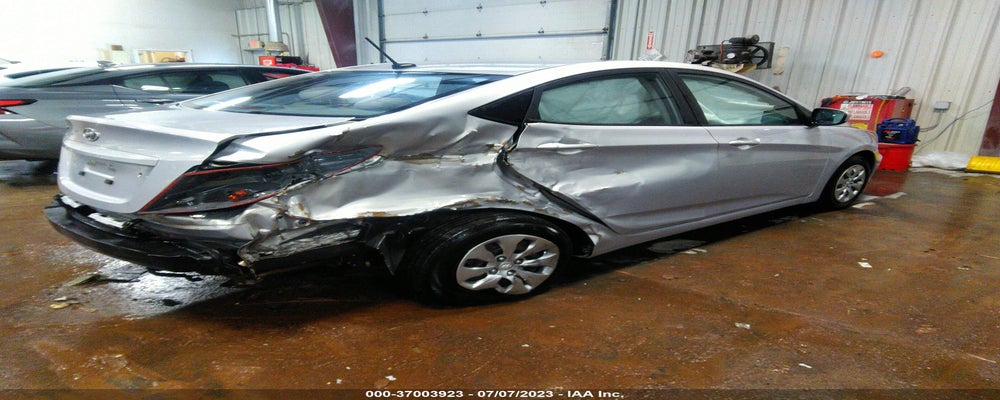 KMHCT4AE3HU288263 2017 HYUNDAI ACCENT photo no. 4