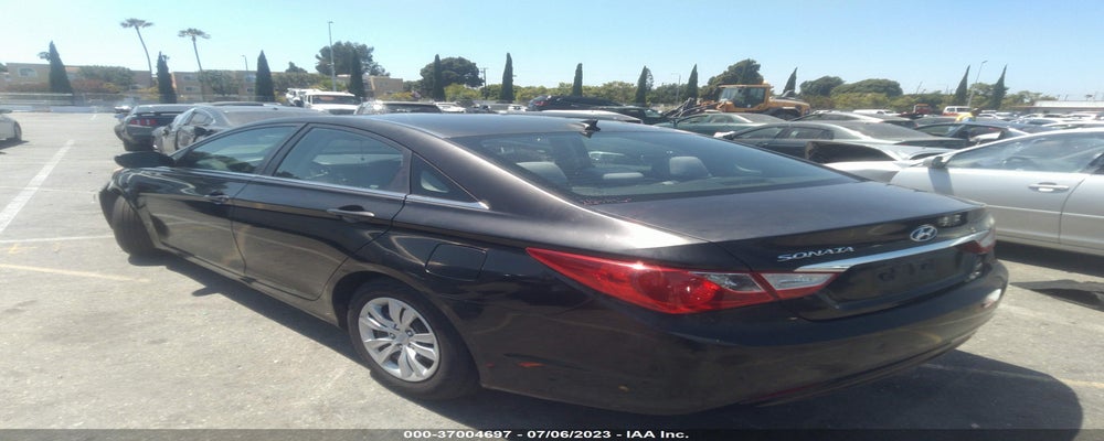 5NPEB4AC2DH529555 2013 HYUNDAI SONATA photo no. 3
