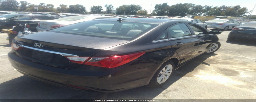 5NPEB4AC2DH529555 2013 HYUNDAI SONATA photo no. 4