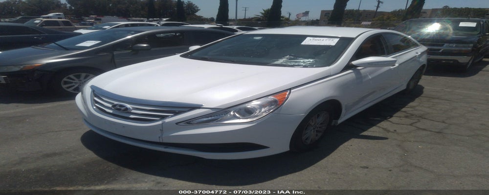 5NPEB4AC4EH936035 2014 HYUNDAI SONATA photo no. 2