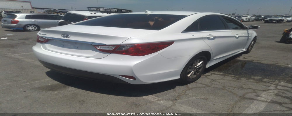 5NPEB4AC4EH936035 2014 HYUNDAI SONATA photo no. 4