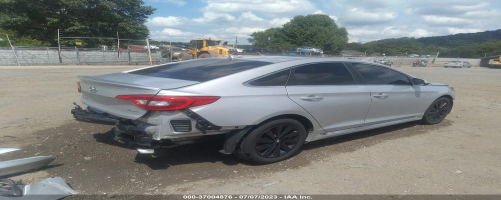 5NPE34AFXFH029671 2015 HYUNDAI SONATA photo no. 4