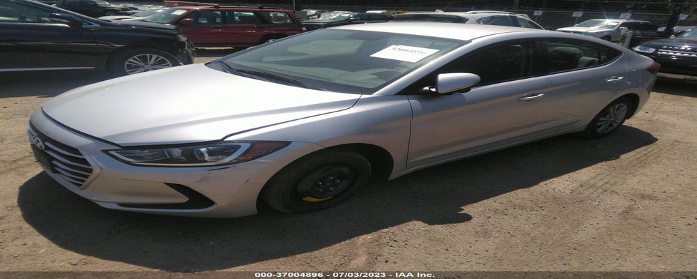 5NPD84LF4HH172578 2017 HYUNDAI ELANTRA photo no. 2