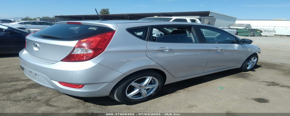 KMHCT5AEXGU248279 2016 HYUNDAI ACCENT photo no. 4