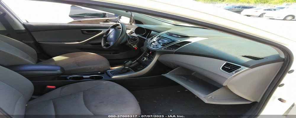 5NPDH4AE9EH506593 2014 HYUNDAI ELANTRA photo no. 5